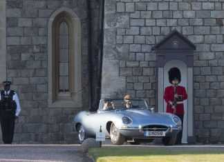 Η "κατάρα" της Jaguar του νιόπαντρου βασιλικού ζεύγους