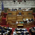 Ψηφίστηκε επί της αρχής το ν/σ για την αναδοχή Ψηφίστηκε επί της αρχής το ν/σ για την αναδοχή