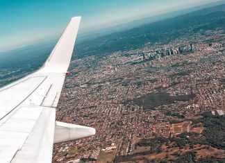 ΣΥΜΒΑΙΝΕΙ ΤΩΡΑ: Συνετρίβη Boeing 737 με 127 επιβάτες στην Αβάνα