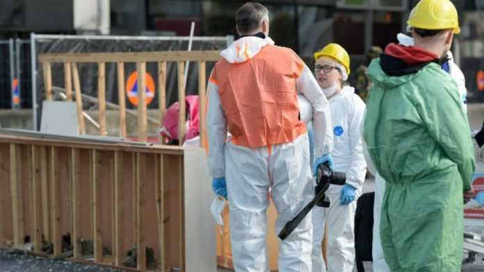 Τέσσερις νεκροί σε ανταλλαγή πυροβολισμών στη Λιέγη