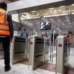 Με κενά κλείνουν οι μπάρες του μετρό Κλείνουν σήμερα οι πύλες σε 16 σταθμούς του μετρό