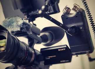 Τέλος τα gadgets για τη Sony