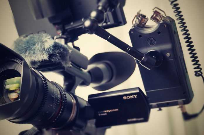 Τέλος τα gadgets για τη Sony