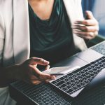 Τέλος 2% σε smartphones, tablets και ηλεκτρονικούς υπολογιστές