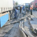 Μεθυσμένος ο οδηγός της νταλίκας που «έλιωσε» δύο αυτοκίνητα στον Κηφισό Τραγικό δυστύχημα στον Κηφισό: Νταλίκα "έλιωσε" δύο αυτοκίνητα