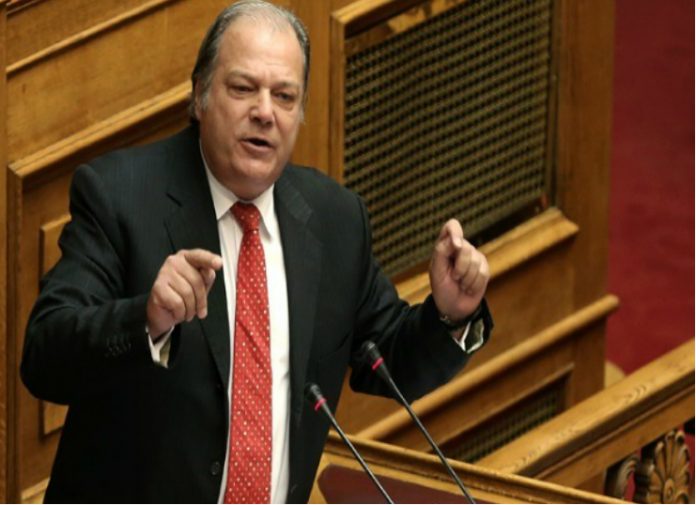 Απόπειρα εισβολής στο γραφείο του Κ. Κατσίκη
