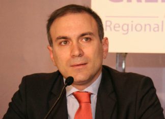 Γιατί κλείνουμε τώρα τις εκκρεμότητες με τους βόρειους γείτονές μας