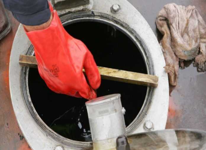 ΕΛΠΕ: Ρεκόρ στις εξαγωγές και την παραγωγή