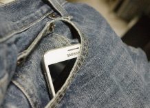 Εξωδικαστικός διακανονισμός για Samsung και Apple