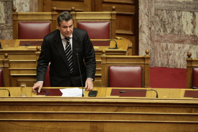 Επιστροφές σε επικουρικές συντάξεις υπόσχεται ο Πετρόπουλος Επιστροφές σε επικουρικές συντάξεις υπόσχεται ο Πετρόπουλος