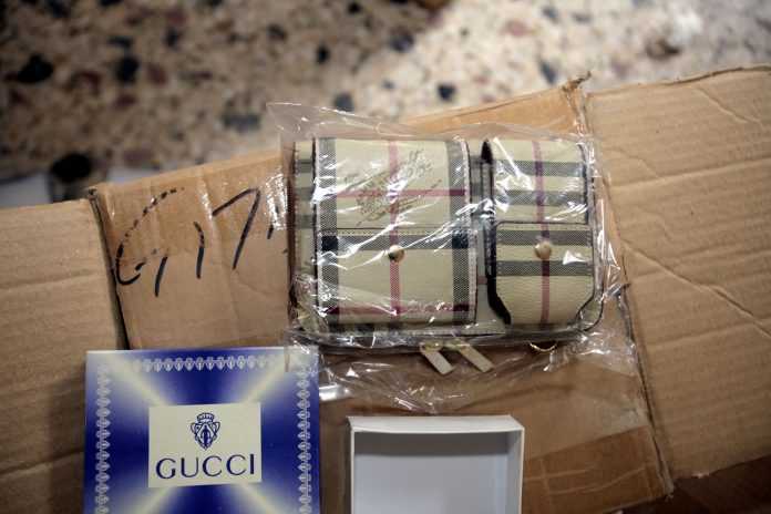 Σημαντικές απώλειες εσόδων από «μαϊμού» προϊόντα