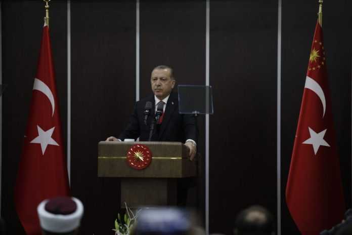 Δεύτερη ευκαιρία στον Ερντογάν: Τι δείχνει νέα δημοσκόπηση