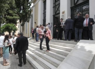 Στη φυλακή για 10 χρόνια: Σκότωσε τον φονιά του γιου της