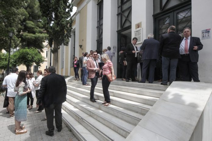 Στη φυλακή για 10 χρόνια: Σκότωσε τον φονιά του γιου της