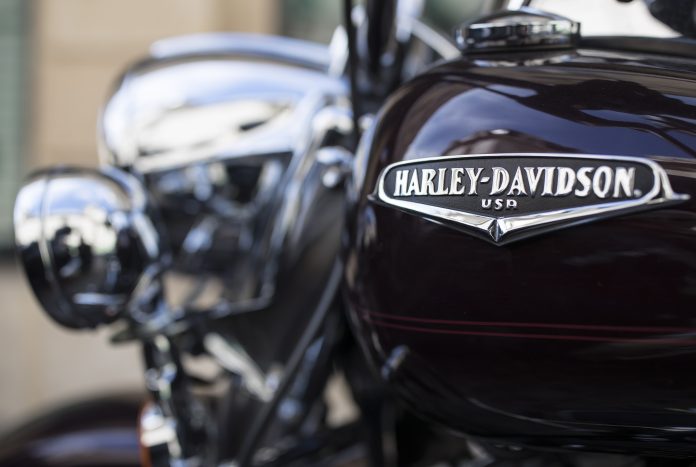 Με τη Harley Davidson τα «έβαλε» ο Τραμπ