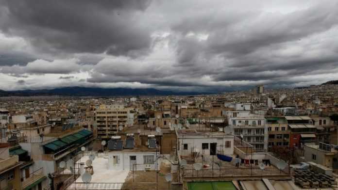 Με καταιγίδες έρχεται 