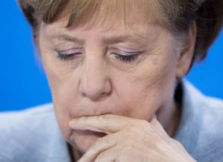 Η μεταναστευτική κρίση απειλεί τη Μέρκελ