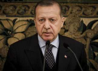 Με τον Moody’s τα «έβαλε» ο Ερντογάν