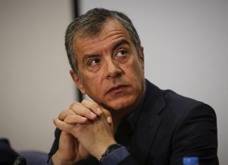 Με… Μπομπ Μάρλεϊ απαντά ο Σταύρος Θεοδωράκης