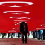 "Ναι" ή "Οχι" στον Ερντογάν: Διχασμένοι οι νεαροί Τούρκοι