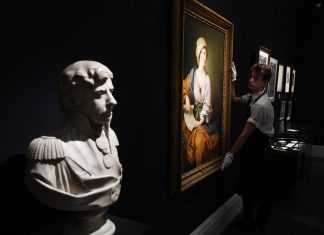 Σάλος με τη μήνυση Sotheby's: Γιατί τα έβαλε με το ελληνικό υπουργείο Πολιτισμού