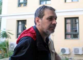 Συνελήφθη ο δημοσιογράφος Στέφανος Χίος