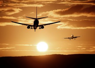 «Κέρινα» τα φτερά της Airitickets