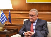 Κλ. Ρέγκλινγκ: Η κυβέρνηση έκανε καλή αρχή Κλ. Ρέγκλινγκ: Η κυβέρνηση έκανε καλή αρχή