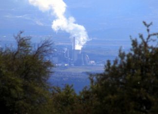 Εξι "μνηστήρες" για τη ΔΕΗ: Ποιοι θέλουν τις λιγνιτικές μονάδες