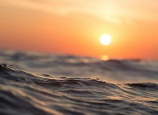 Πόσο καθαρές είναι οι ακτές του Σαρωνικού