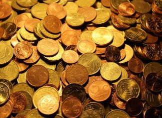 Συνάλλαγμα: Ενισχύεται το ευρώ έναντι του δολαρίου