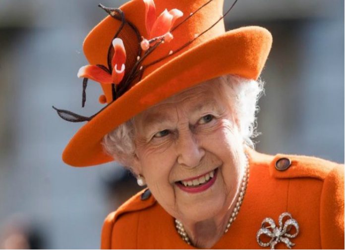 Η βασίλισσα Ελισάβετ επικύρωσε το νόμο για το Brexit