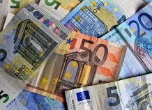 Διπλάσια ενίσχυση τον Δεκέμβριο για τους δικαιούχους ελάχιστου εγγυημένου εισοδήματος Διπλάσια ενίσχυση τον Δεκέμβριο για τους δικαιούχους ελάχιστου εγγυημένου εισοδήματος