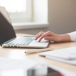 Σε λειτουργία η «Ηλεκτρονική Υπηρεσία Μιας Στάσης» (e-ΥΜΣ) Σε λειτουργία η «Ηλεκτρονική Υπηρεσία Μιας Στάσης» (e-ΥΜΣ)