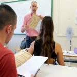 Χανιά: «Καθ΄οδόν» το κοινωνικό φροντιστήριο για τους οικονομικά αδύναμους μαθητές Χανιά: "Καθ΄οδόν" το κοινωνικό φροντιστήριο για τους οικονομικά αδύναμους μαθητές