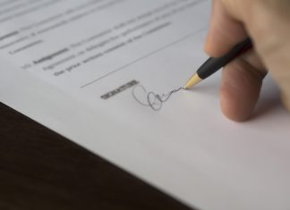 «Ιστορική» συμφωνία ελεύθερου εμπορίου υπογράφουν σήμερα Ιαπωνία-ΕΕ