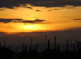 Λιβύη: Αναστολή των εξαγωγών πετρελαίου από τον τερματικό σταθμό στη Ζαουίγια