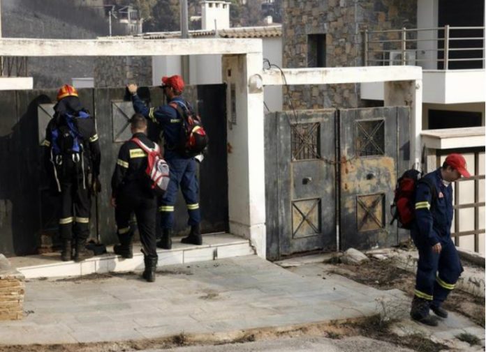 Εκκενώνεται προληπτικά η κοινότητα Λεοντάρι των Αγίων Θεοδώρων Κορινθίας Εκκενώνεται προληπτικά η κοινότητα Λεοντάρι των Αγίων Θεοδώρων Κορινθίας