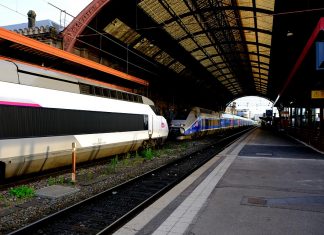 Γαλλία: Τρένο παρέσυρε κοριτσάκι στο θάνατο