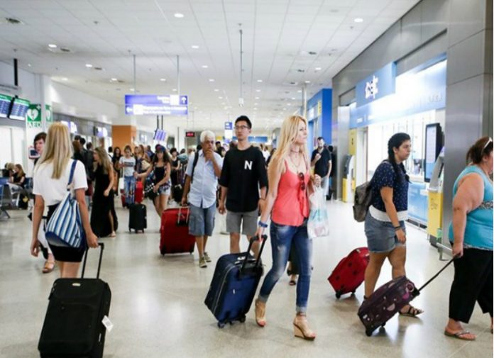 Η Ελλάδα και η Τουρκία είναι οι πρώτες επιλογές των Ρώσων για διακοπές