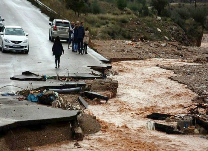 Ιαπωνία: 156 οι νεκροί από τις πλημμύρες