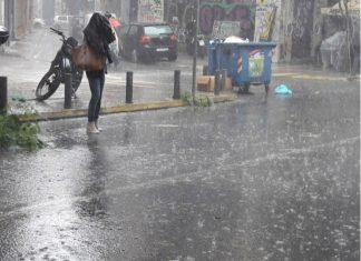 Οι καταιγίδες της Κυριακής σε ένα εντυπωσιακό video