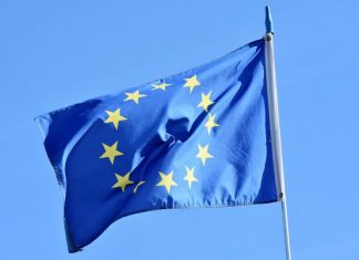 Η ΕΕ προτρέπει τις ΗΠΑ και το Ιράν να επιδείξουν τη «μέγιστη αυτοσυγκράτηση»