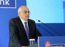 Και επισήμως εκτός Eurobank ο Καραμούζης