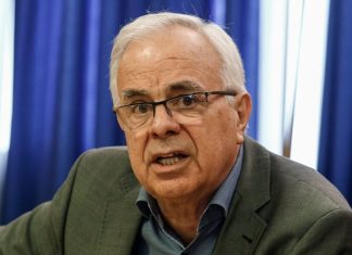 "Χαράτσι" 100 ευρώ επιβάλλει ο Αποστόλου: Ποιοι θα το πληρώνουν