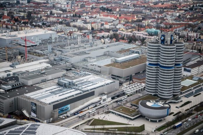 Σε αυτή τη χώρα επενδύει 1 δις η BMW
