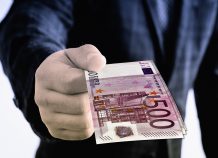 Βασιλεύει η διαφθορά στην Ελλάδα εκτιμούν τα στελέχη επιχειρήσεων