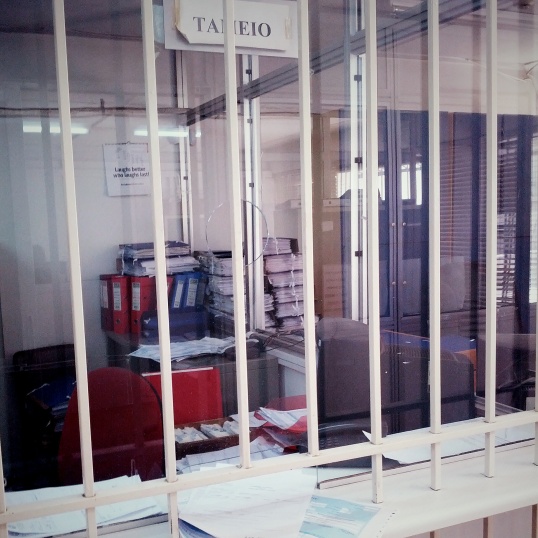 Η εφορία πληρώνει: Πότε θα εισπράξετε την επιστροφή φόρου