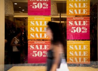 Χειμερινές εκπτώσεις: Ανοιχτά τα μαγαζιά την Κυριακή 20 Ιανουαρίου