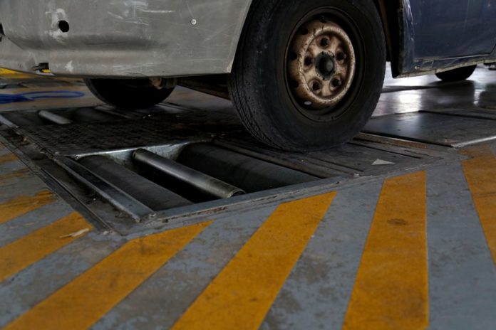 Πιο αυστηροί οι έλεγχοι στα ΚΤΕΟ: Ποια αυτοκίνητα θα κόβονται